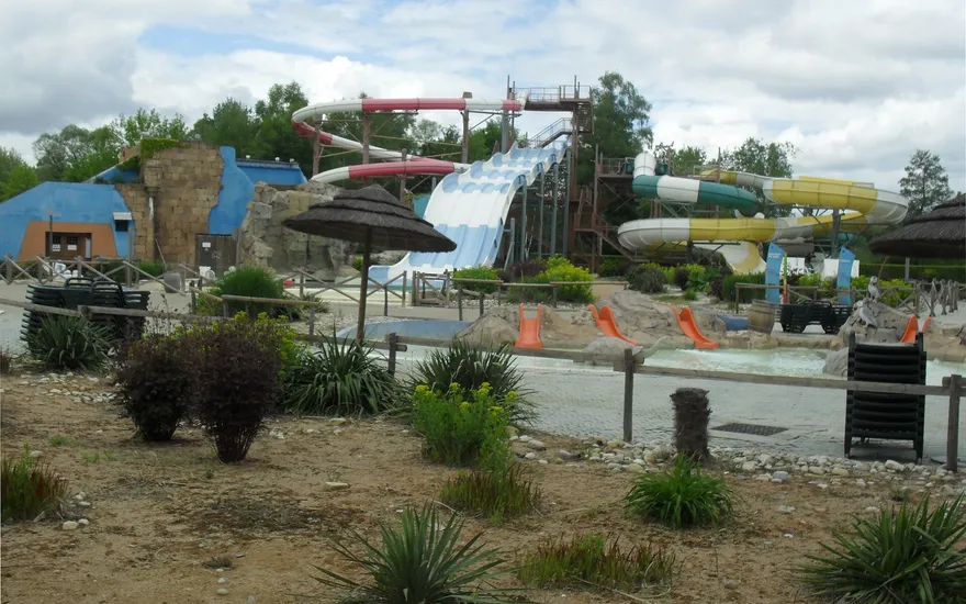 Walibi Rhône-Alpes, Les Avenières